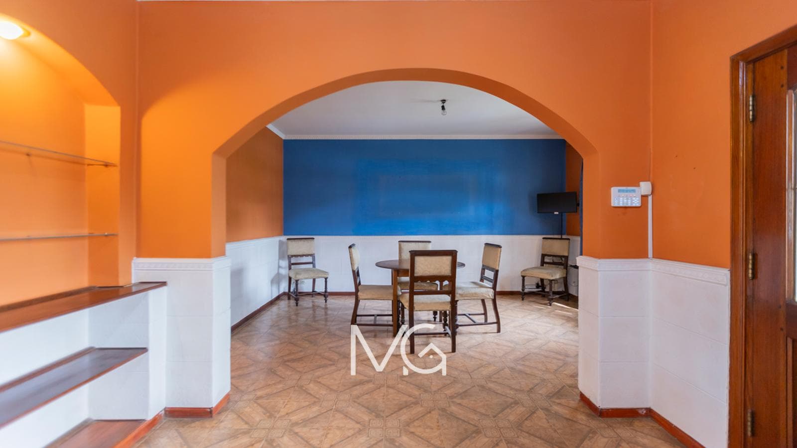 3-Room House for Sale with Garden in Adrogue—Excellent Opportunity