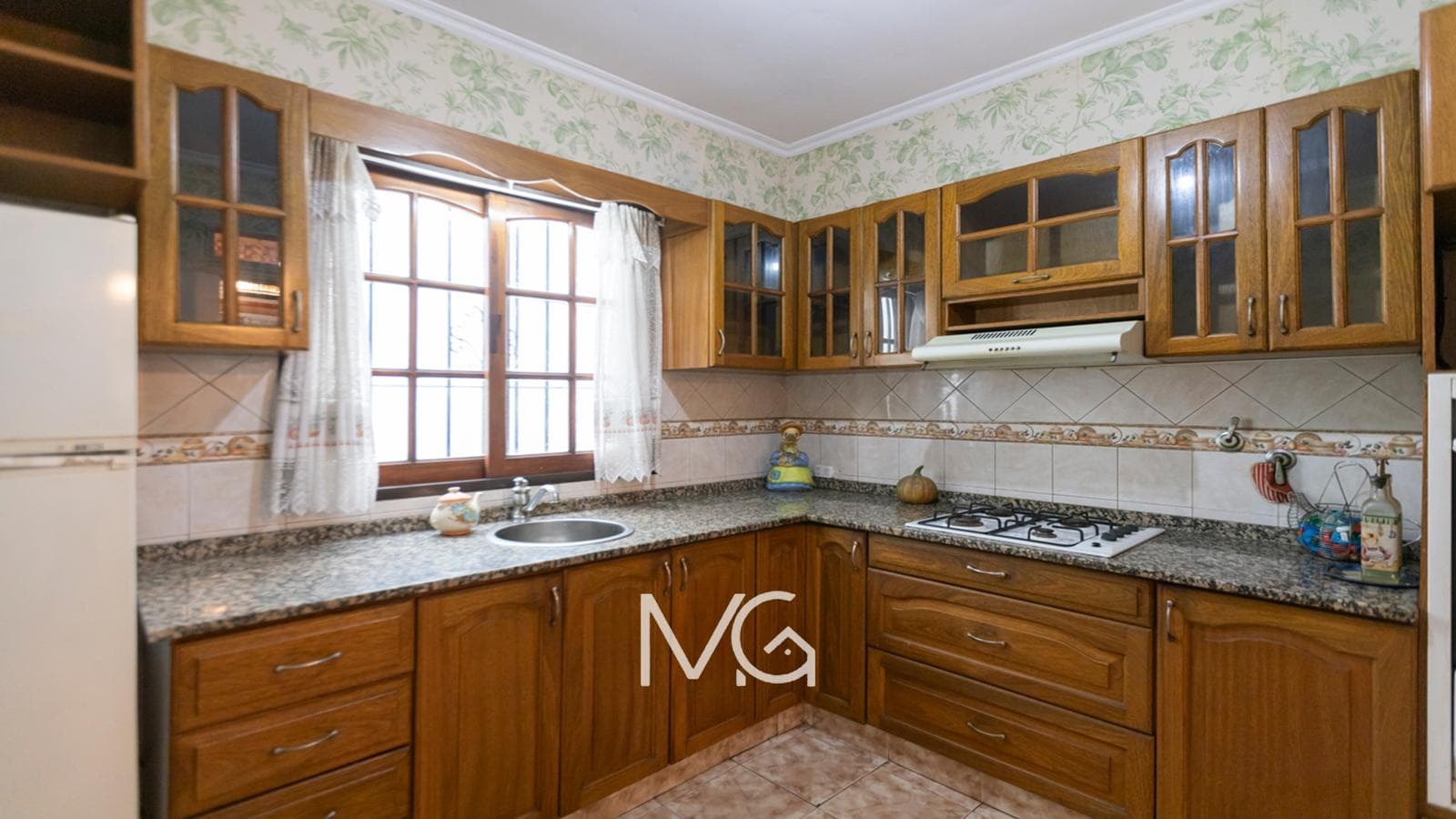 3-Room House for Sale with Garden in Adrogue—Excellent Opportunity