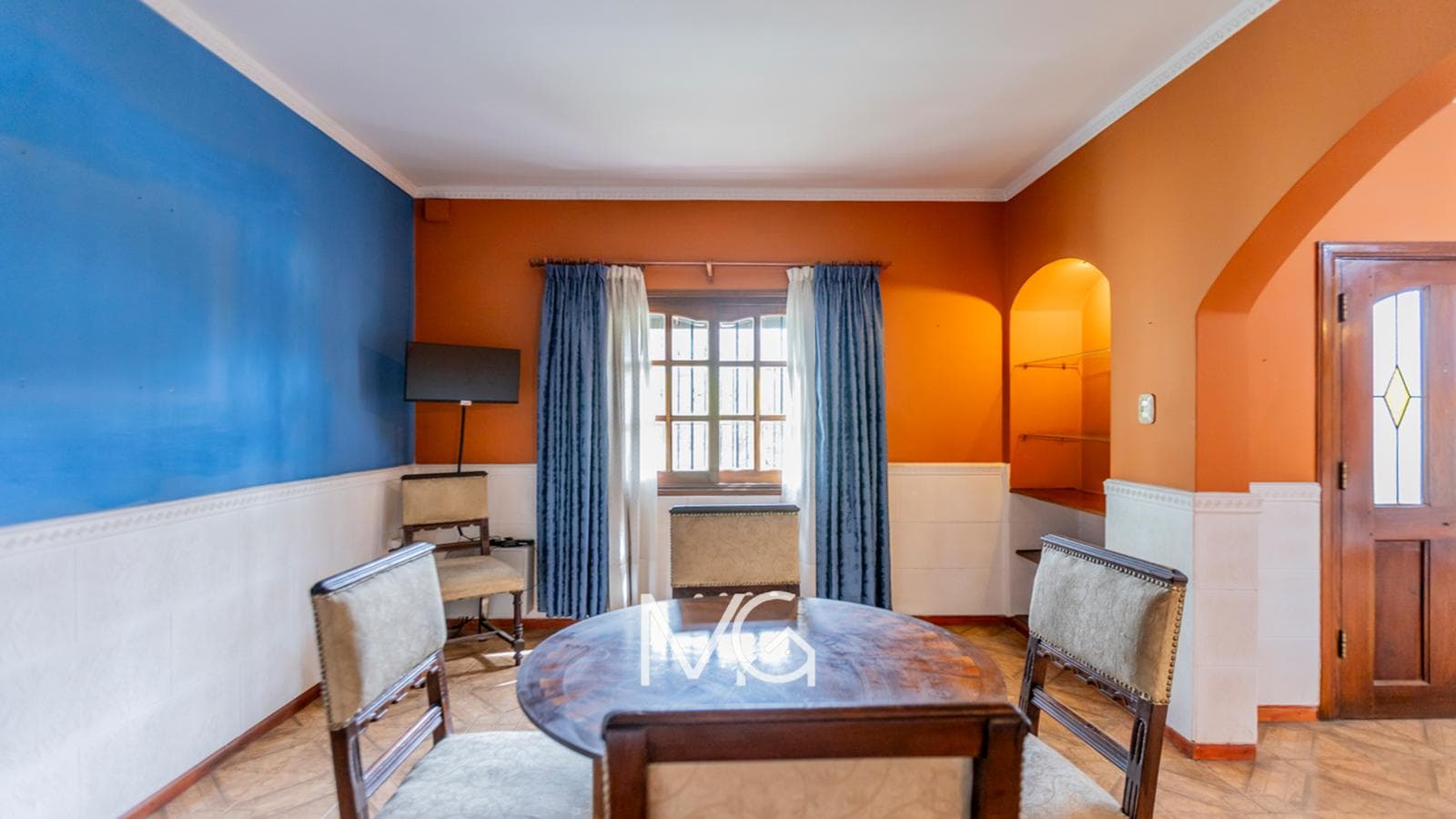 3-Room House for Sale with Garden in Adrogue—Excellent Opportunity