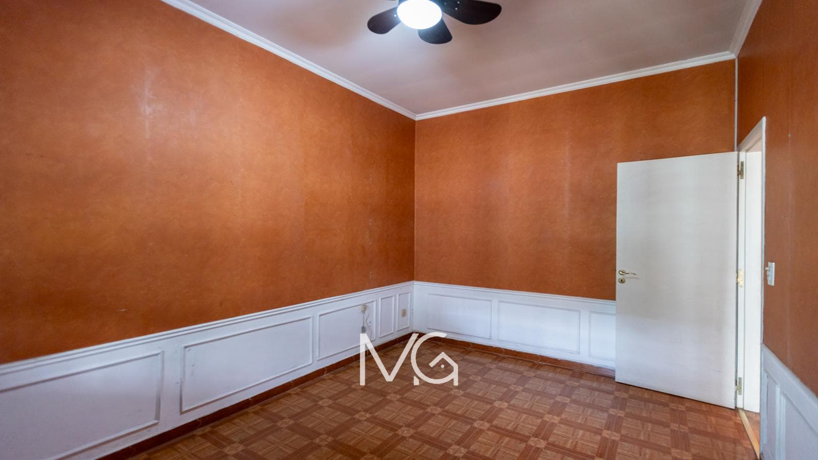 3-Room House for Sale with Garden in Adrogue—Excellent Opportunity