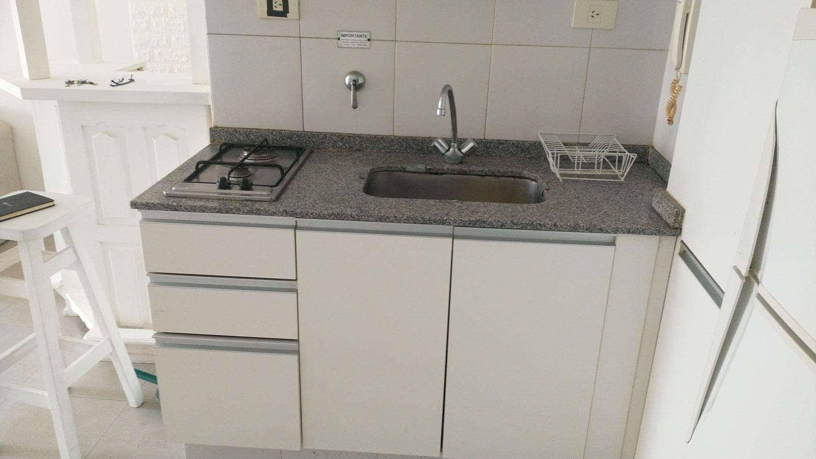Spacious studio apartment, can be divided into two rooms, with a balcony in Agronomía, Villa del Parque!!!