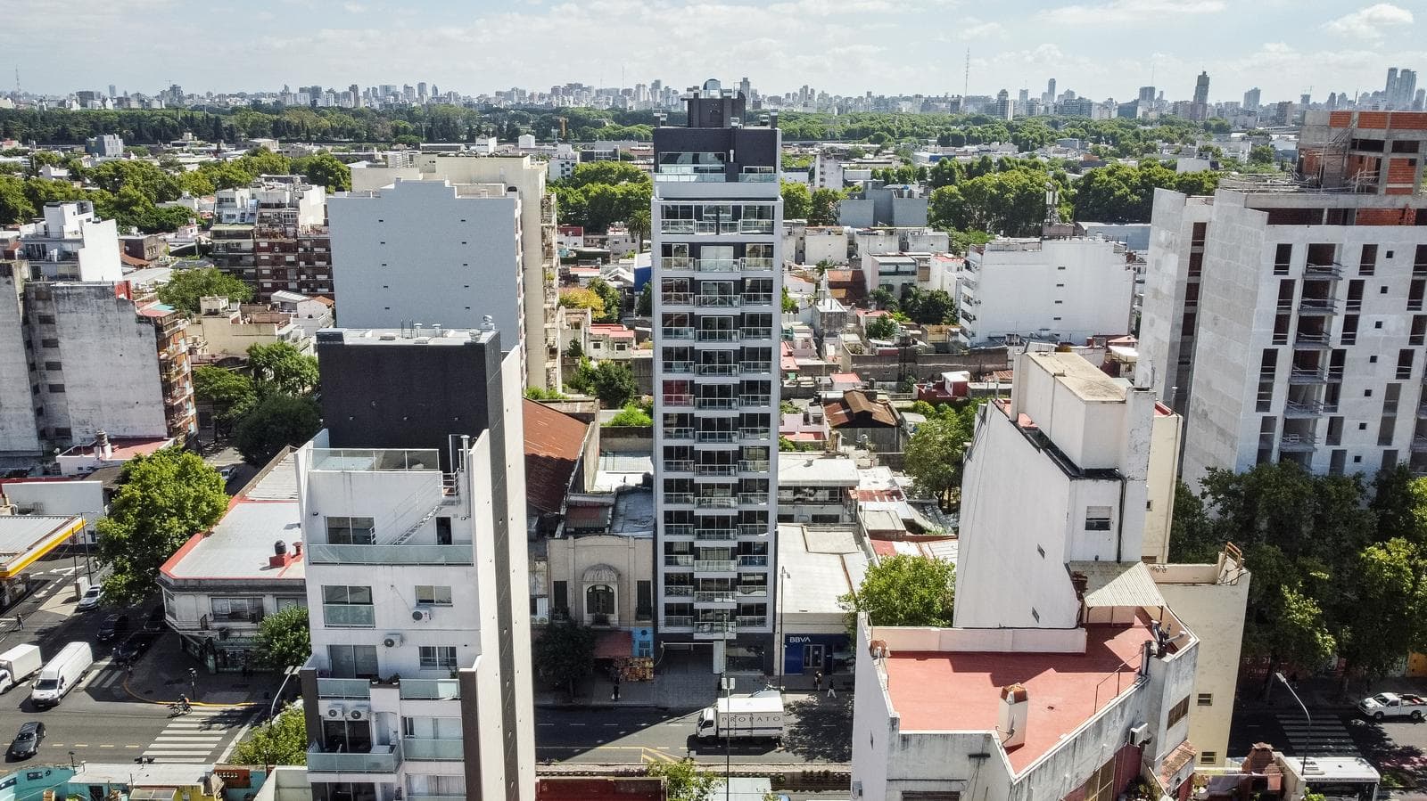 2-Room Apartment for Sale in Paternal