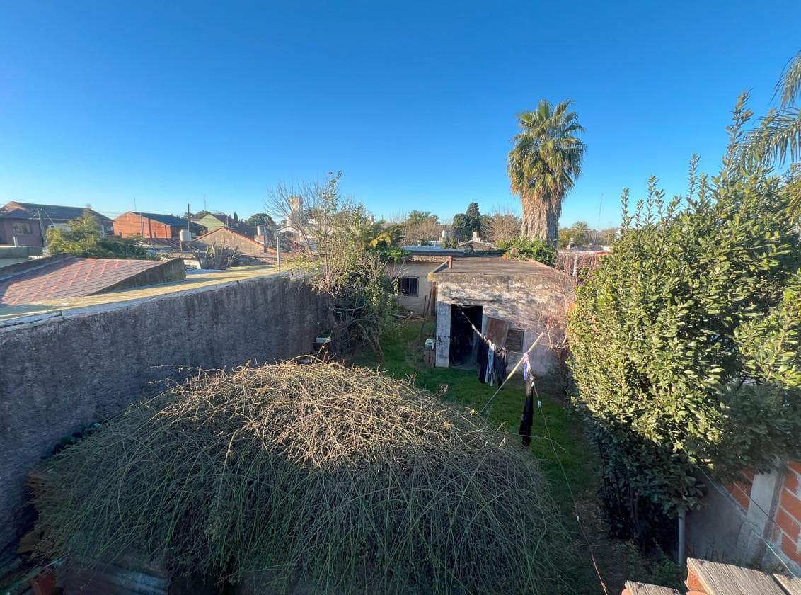 4-Bedroom House for Sale with Park in Adrogue