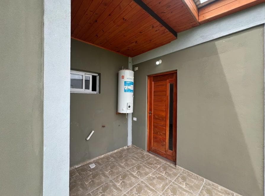 4-Bedroom House for Sale in Domselaar Chico