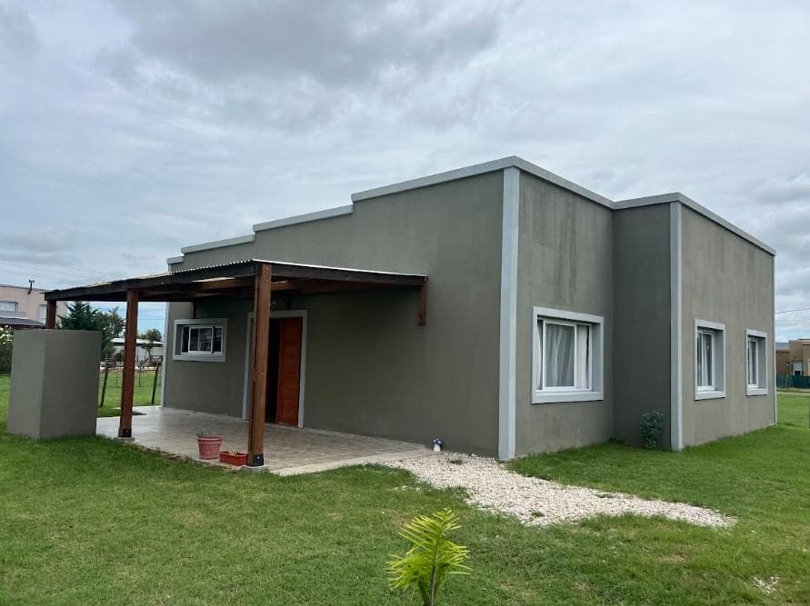 4-Bedroom House for Sale in Domselaar Chico