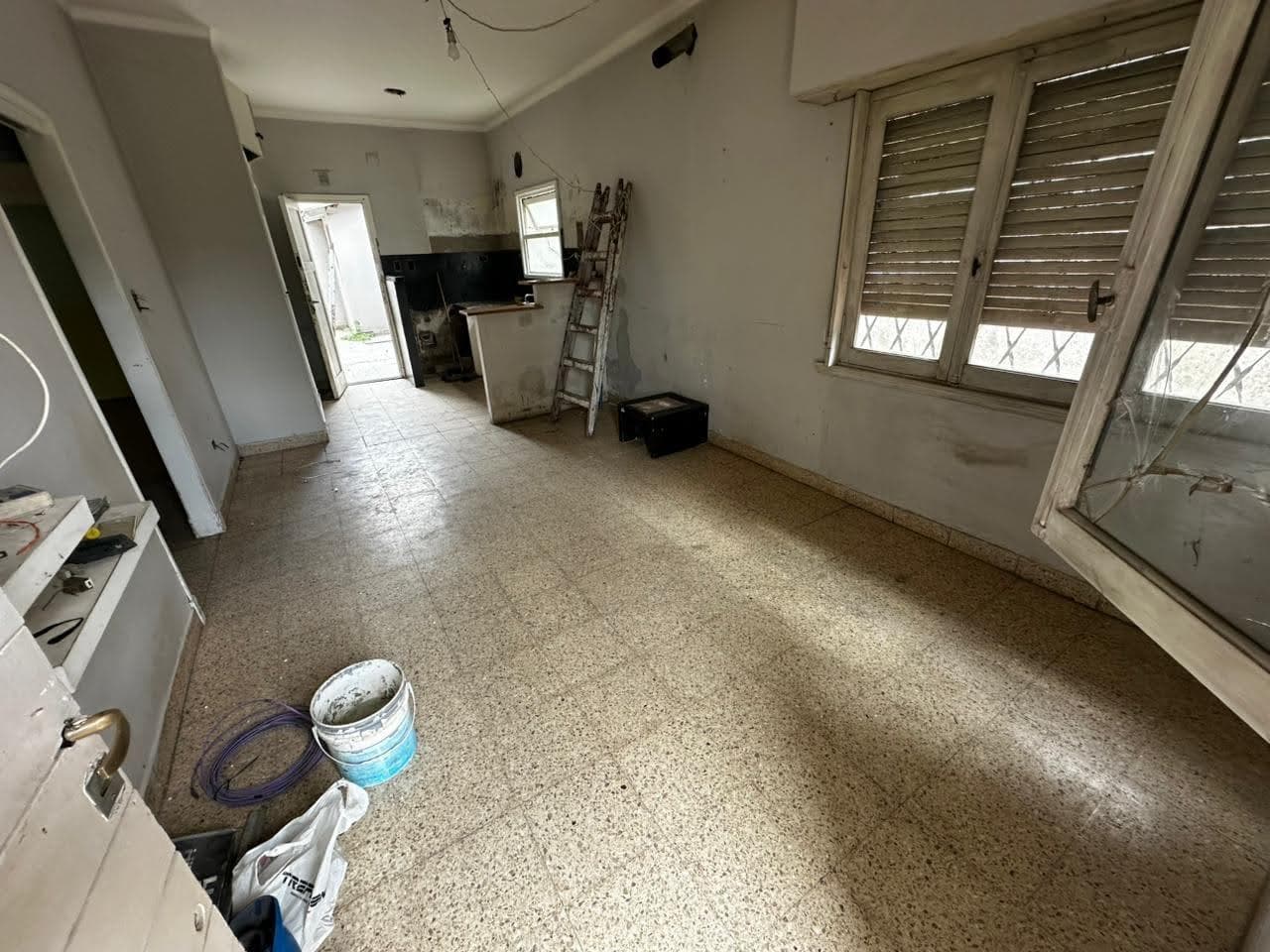 Casa en a Reciclar en Constitucion