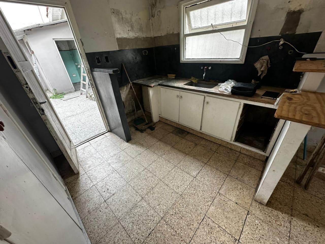 Casa en a Reciclar en Constitucion
