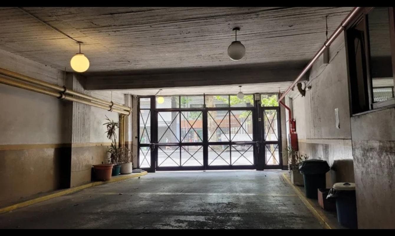 VENTA COCHERA AV. CORRIENTES. ALMAGRO