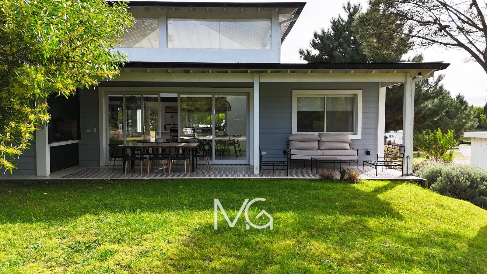 6-Room House for Sale in Costa Esmeralda