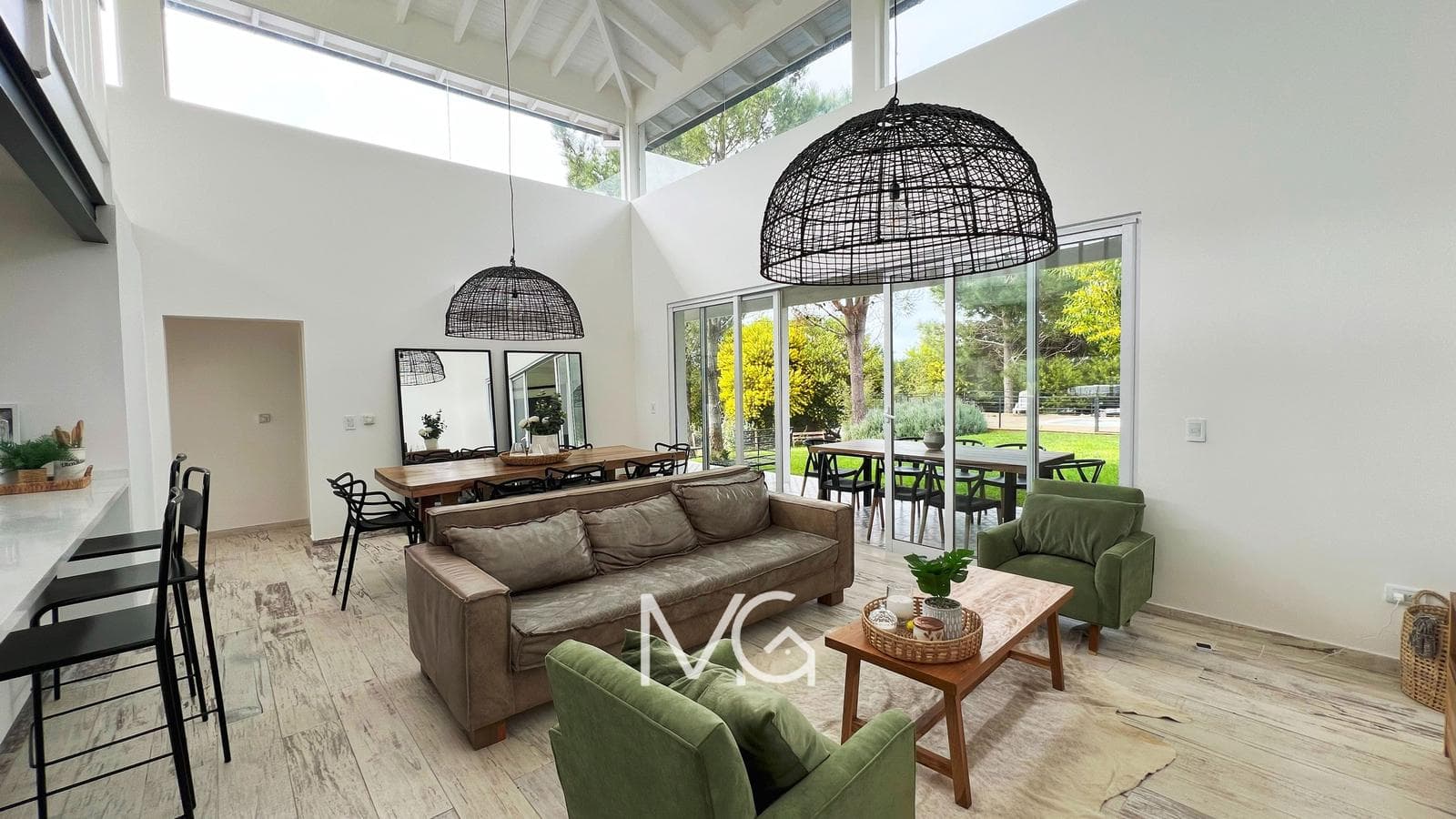 6-Room House for Sale in Costa Esmeralda