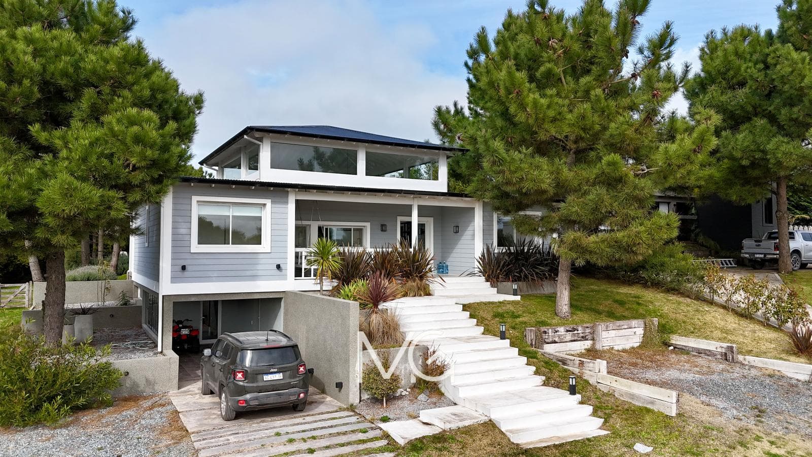 6-Room House for Sale in Costa Esmeralda