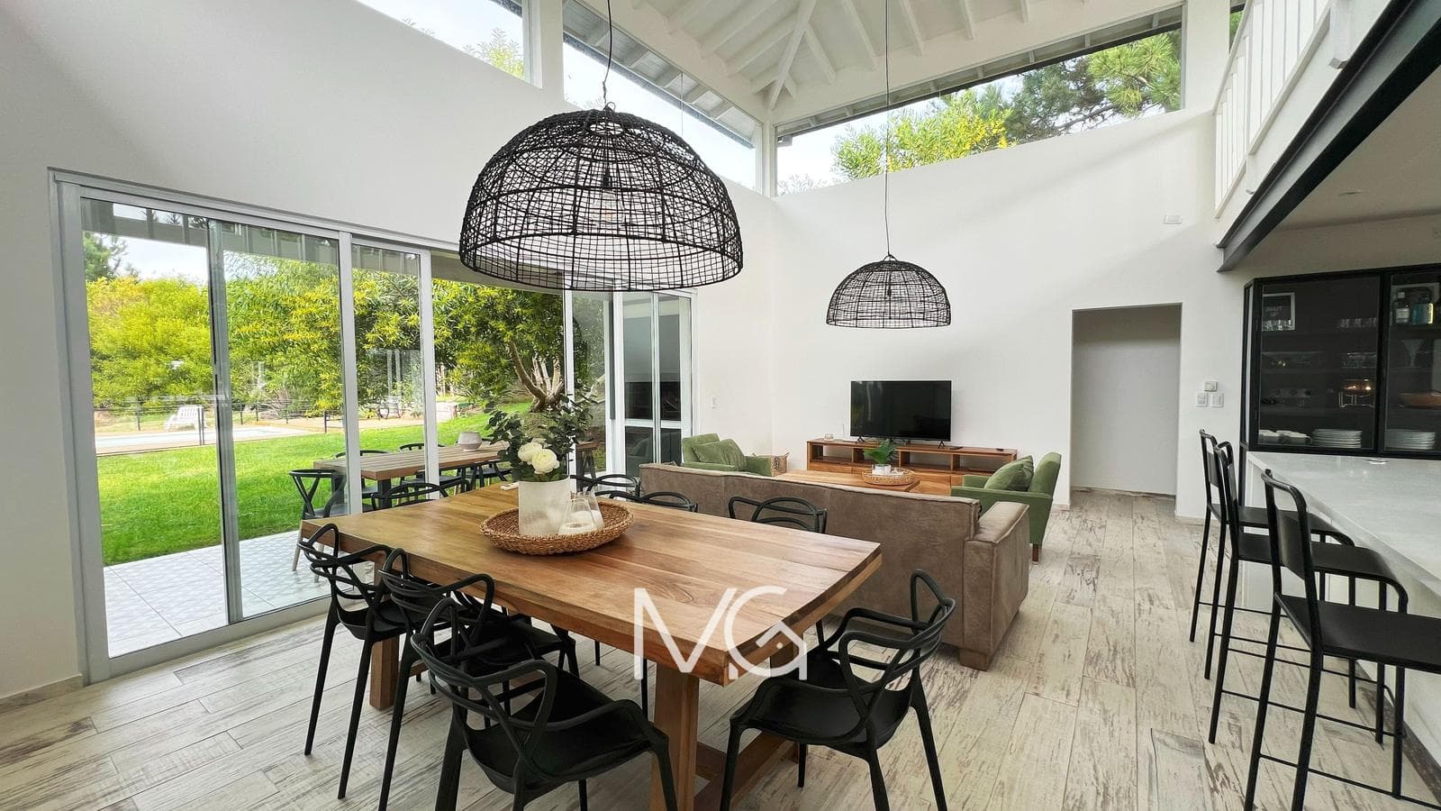 6-Room House for Sale in Costa Esmeralda