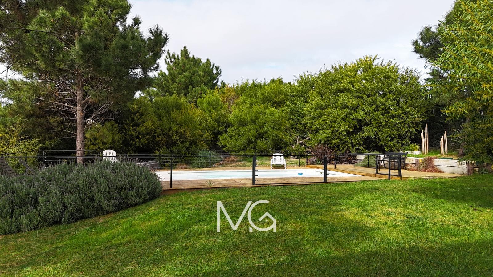 6-Room House for Sale in Costa Esmeralda