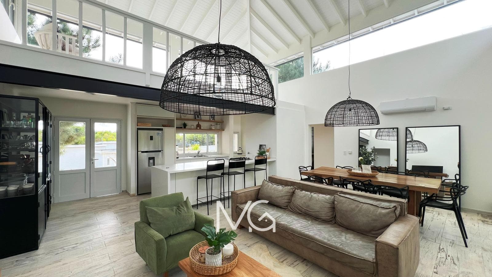 6-Room House for Sale in Costa Esmeralda