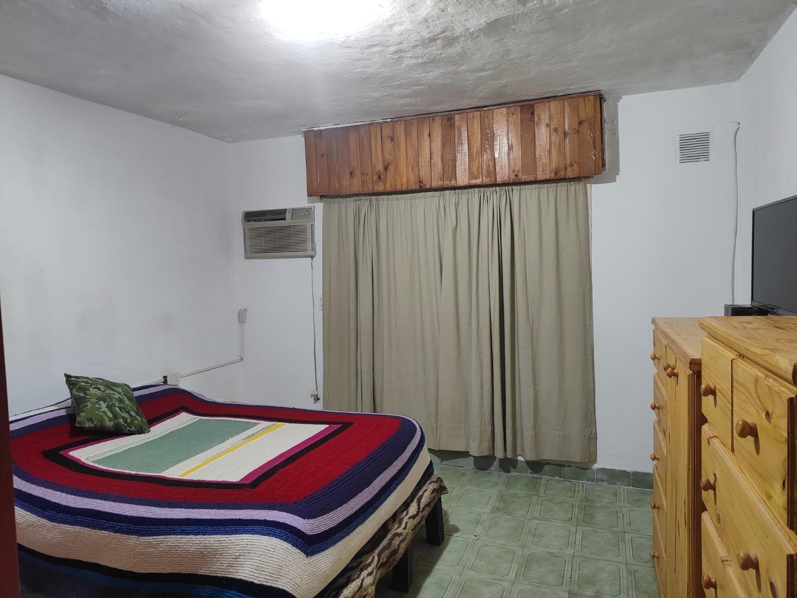 FOR SALE - 3-bedroom house with a patio, barbecue area, and shed. Las Heras, Rosario.