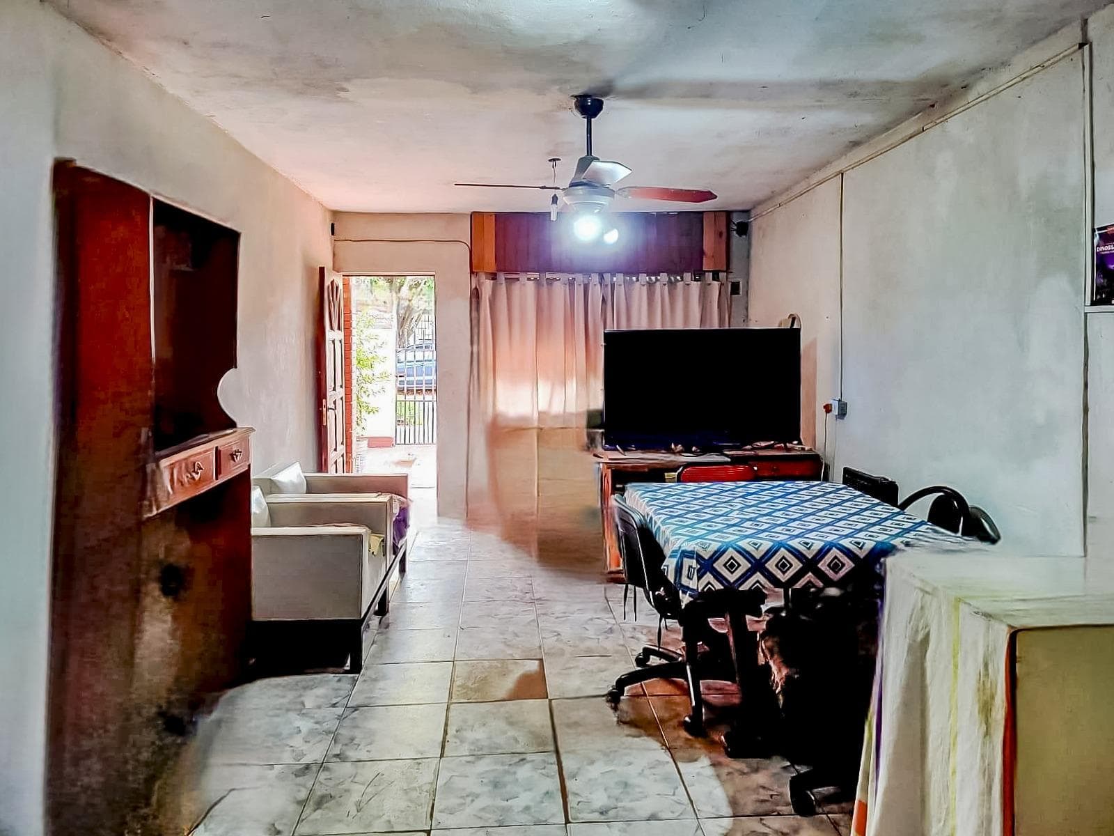 FOR SALE - 3-bedroom house with a patio, barbecue area, and shed. Las Heras, Rosario.