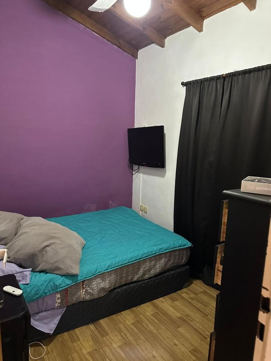 House for Sale with 5 Apartments (Sold as a Single Unit)