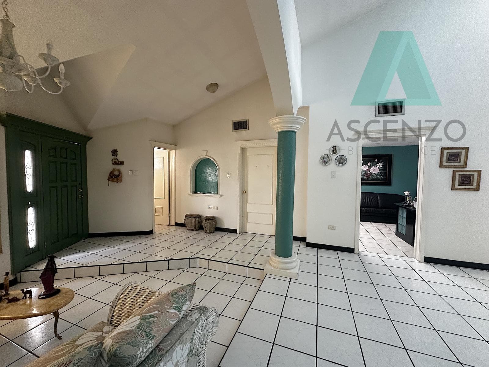 House for Sale in the Quintas del Sol Subdivision, Gabcor