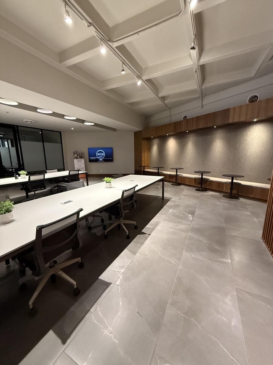FULLY EQUIPPED OFFICE FOR RENT