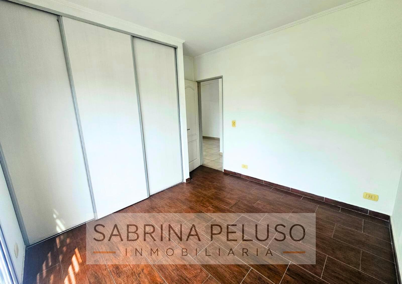 Apartment for Sale in Moreno
