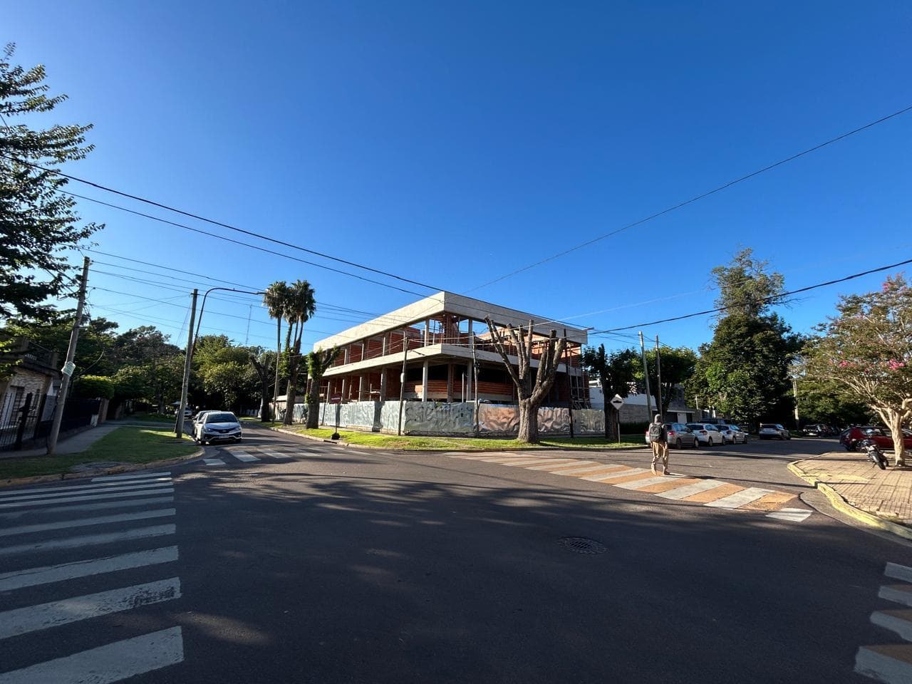 Office for sale at 474 at the corner of 14th Street, City Bell. Paseo Pellegrini. Last units available