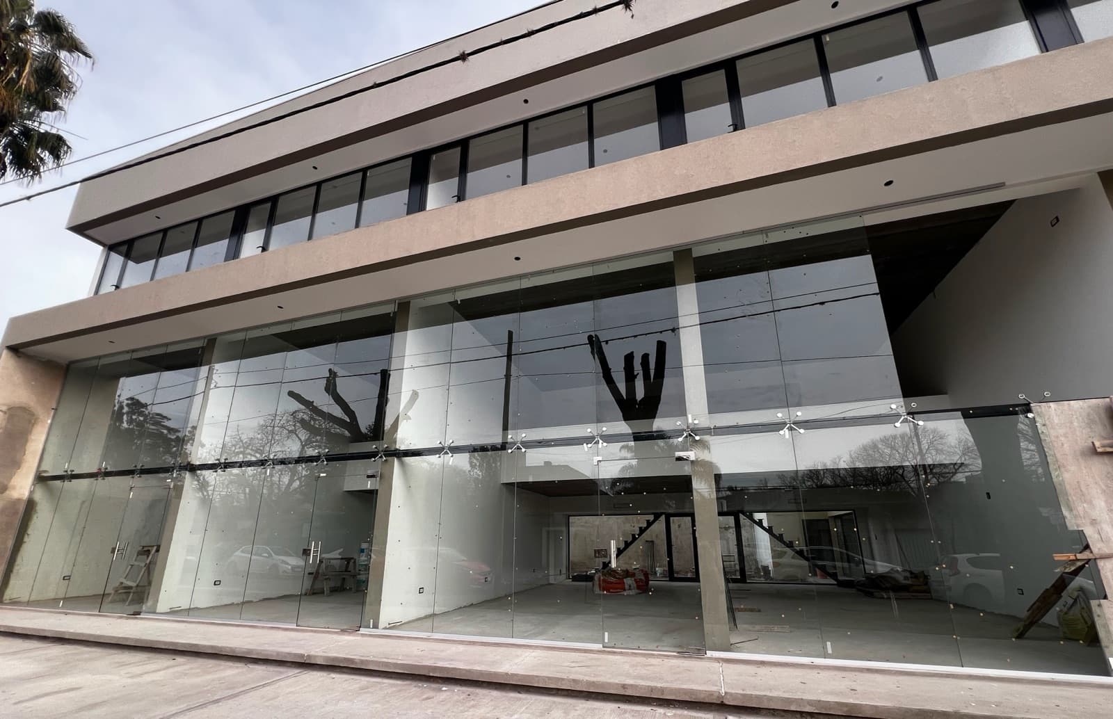 Office for sale at 474 at the corner of 14th Street, City Bell. Paseo Pellegrini. Last units available