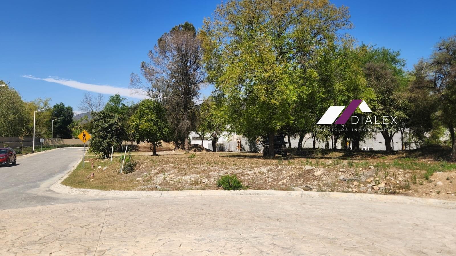 Land for SALE in the Pedregal del Huajuco EL BARRIAL Subdivision, 251 m2 - National Highway in Santiago