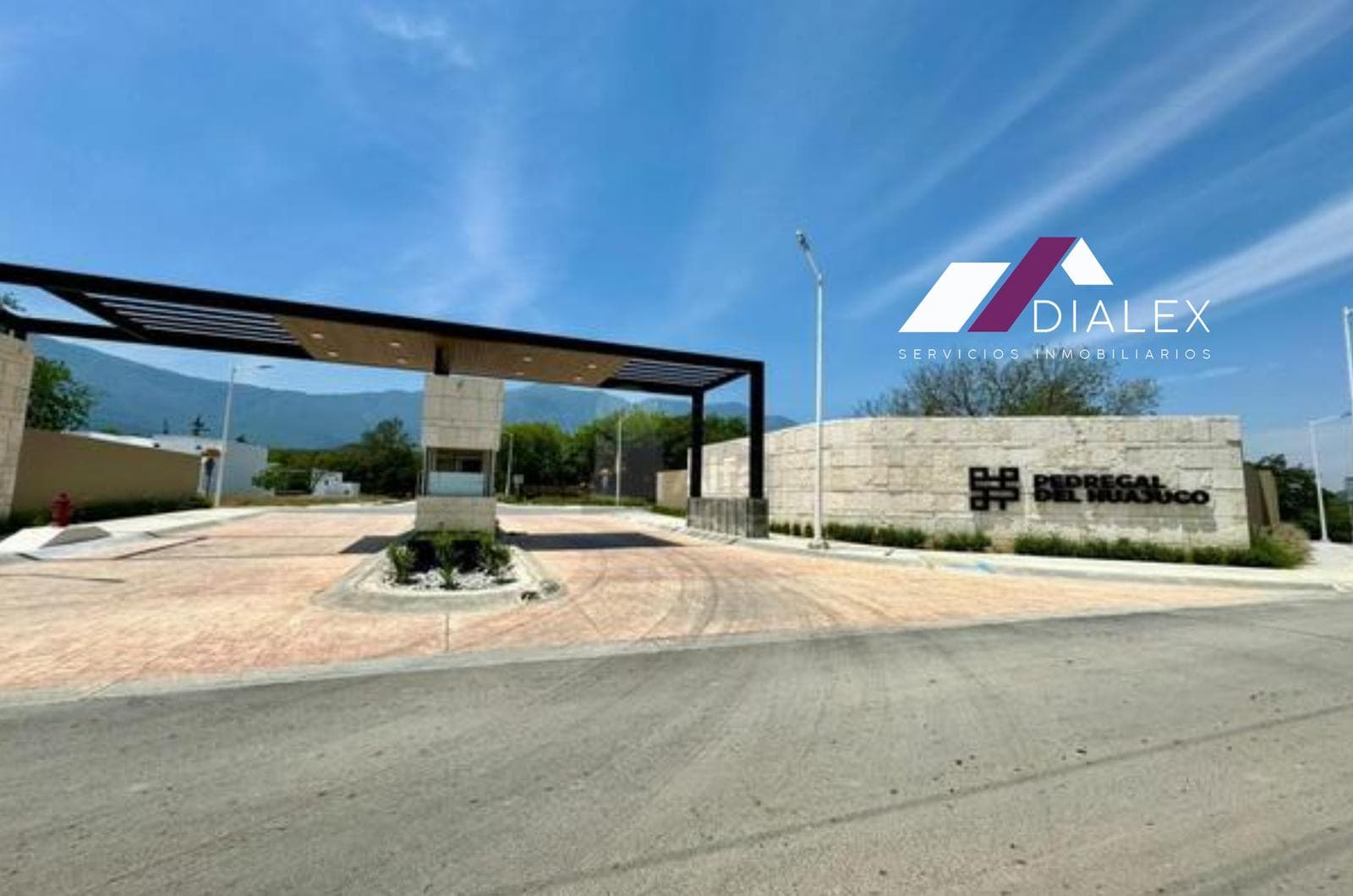 Land for SALE in the Pedregal del Huajuco EL BARRIAL Subdivision, 251 m2 - National Highway in Santiago