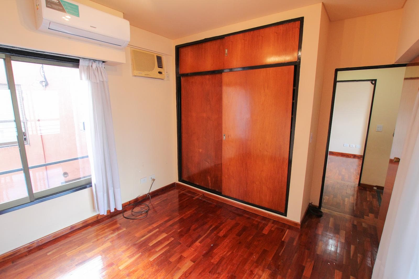 3-room, two-story apartment with a garage in Belgrano—super bright!!