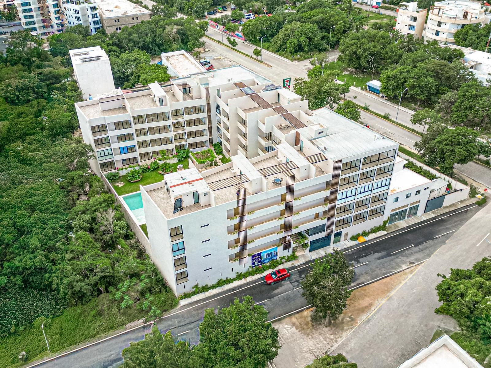 MODERN 2-BEDROOM APARTMENT FOR SALE, 8 MINUTES FROM THE BEACH