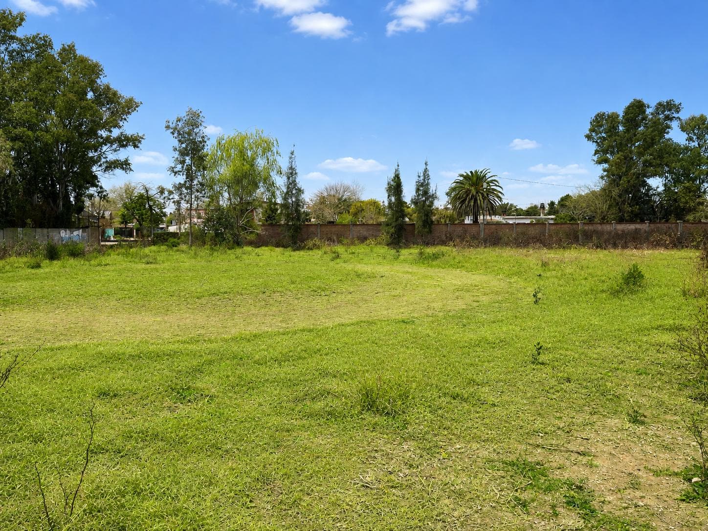 Lot on Corsini Street (right next to the Las Glorias neighborhood)