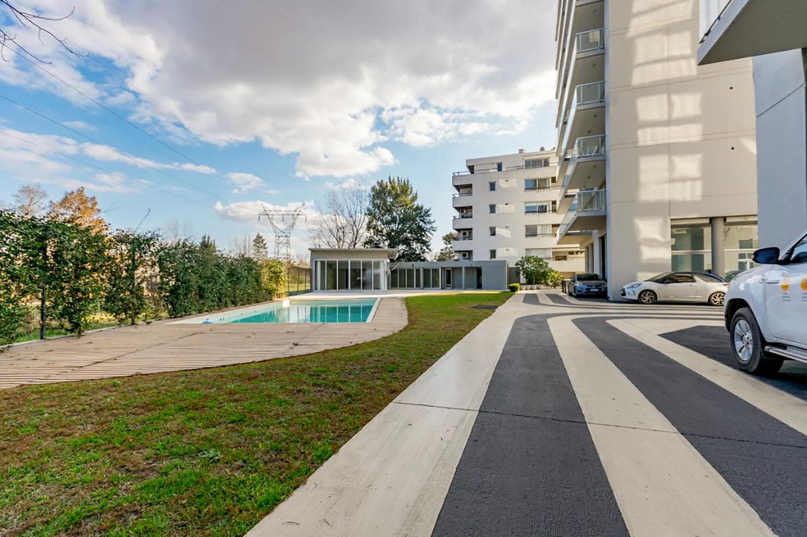 3-Bedroom Apartment for Sale in Fisherton