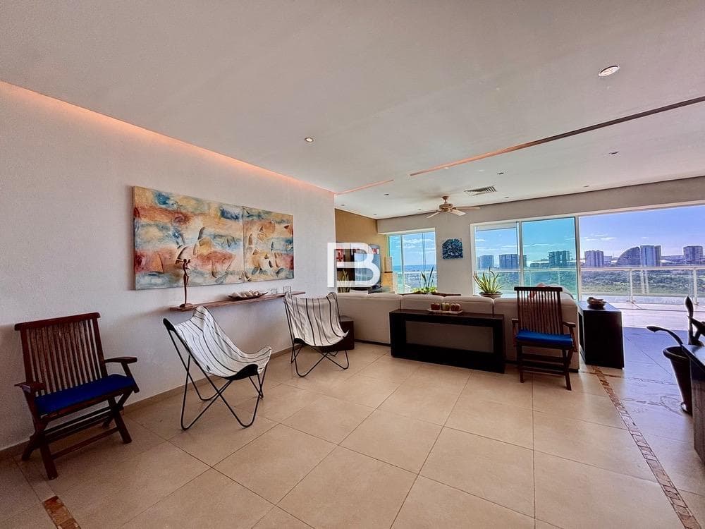 Puerto Cancún Apartment for Rent in Cancun Towers