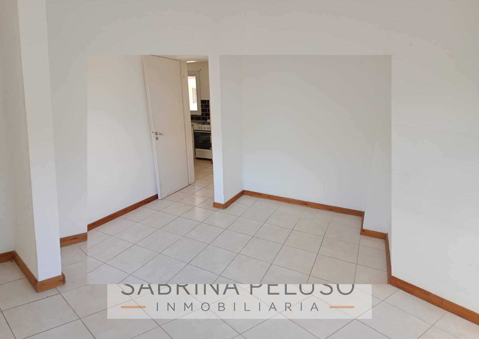 2-Bedroom Apartment for Sale with Patio and Garage - Solares I Complex - Moreno