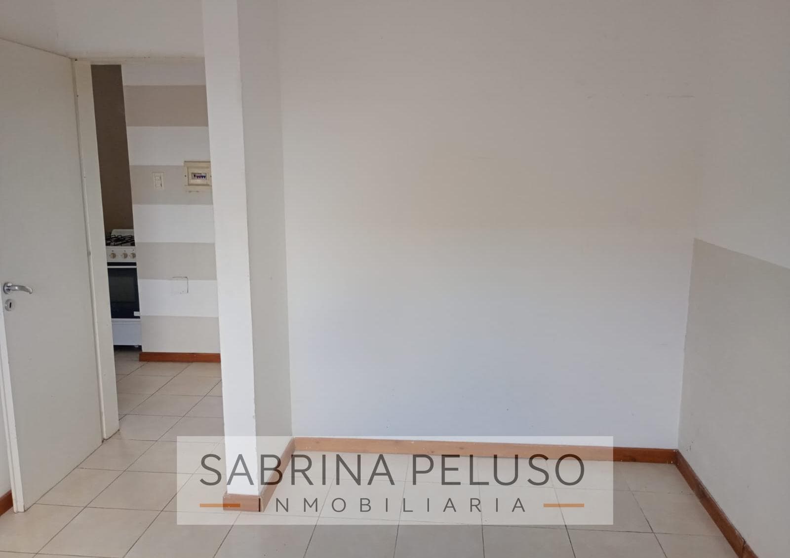 2-Room Apartment for Sale in the Solares I Complex—Moreno