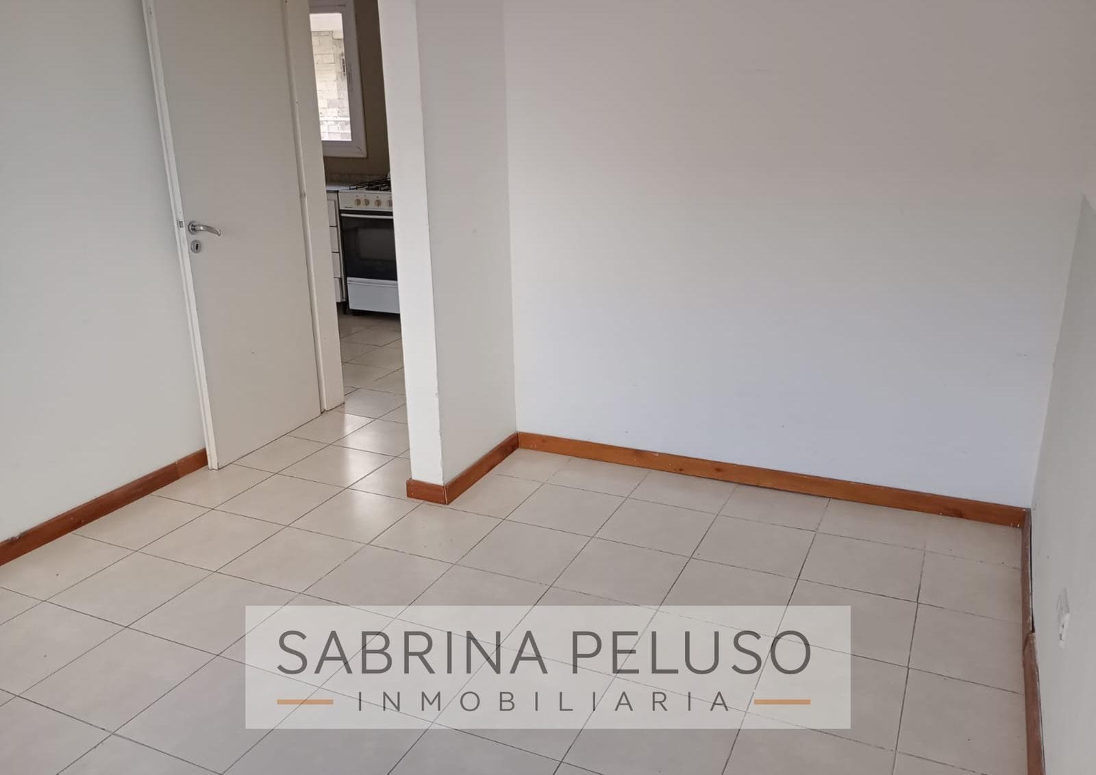 2-Room Apartment for Sale in the Solares I Complex—Moreno