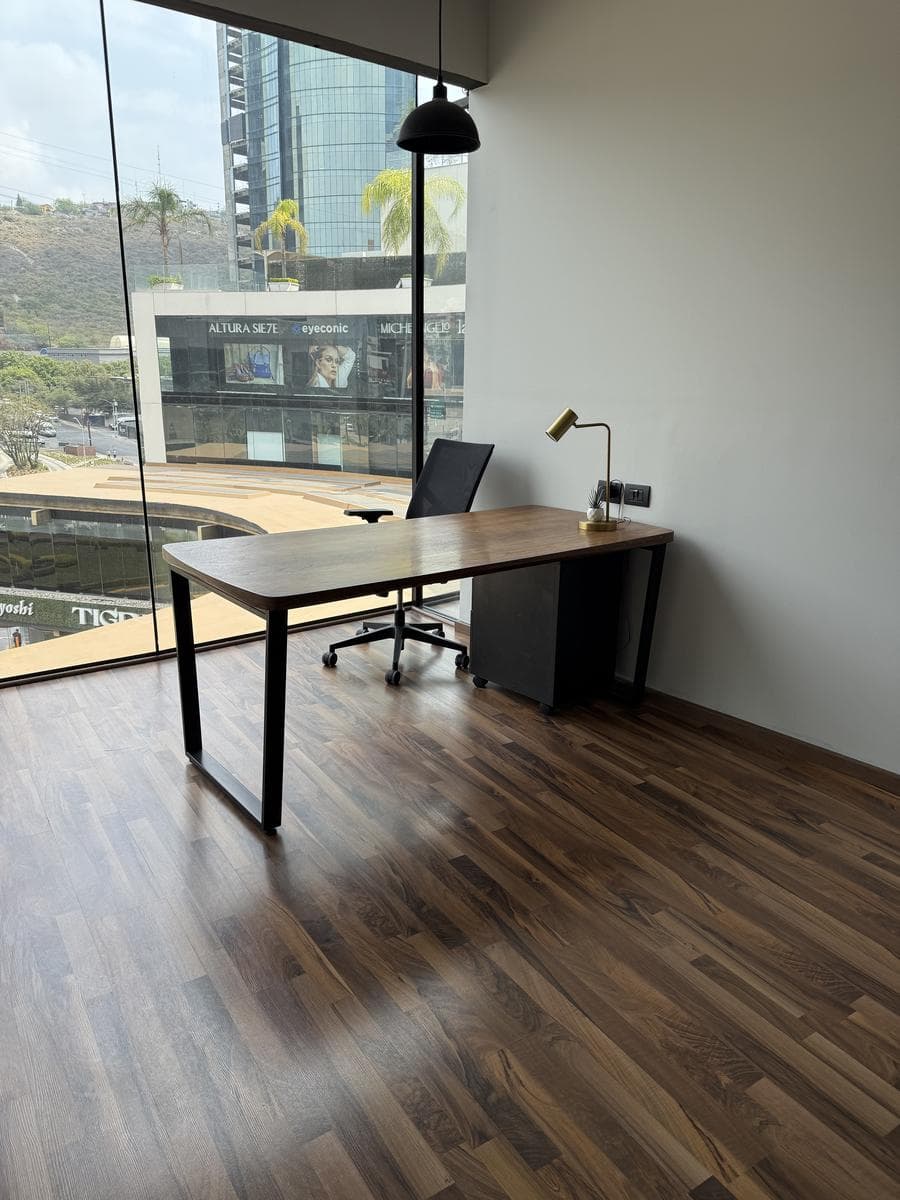 FURNISHED OFFICE FOR RENT