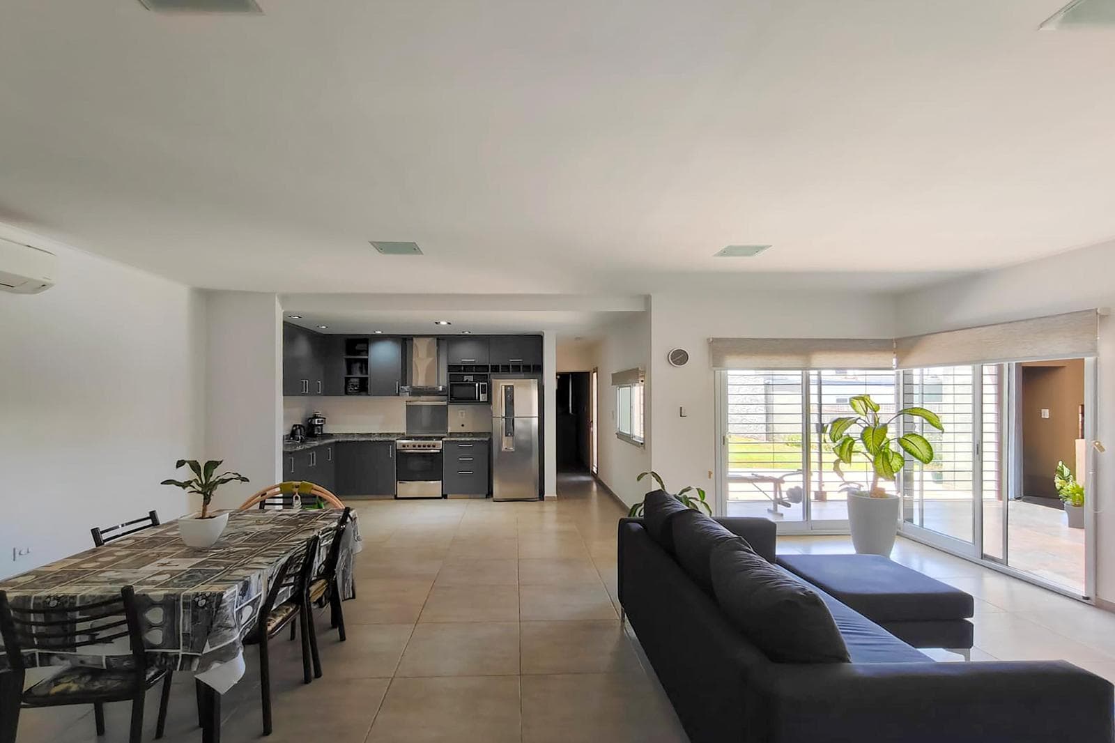 FOR SALE | TRADE - 1-bedroom house with double garage - Campiñas de Piñero.