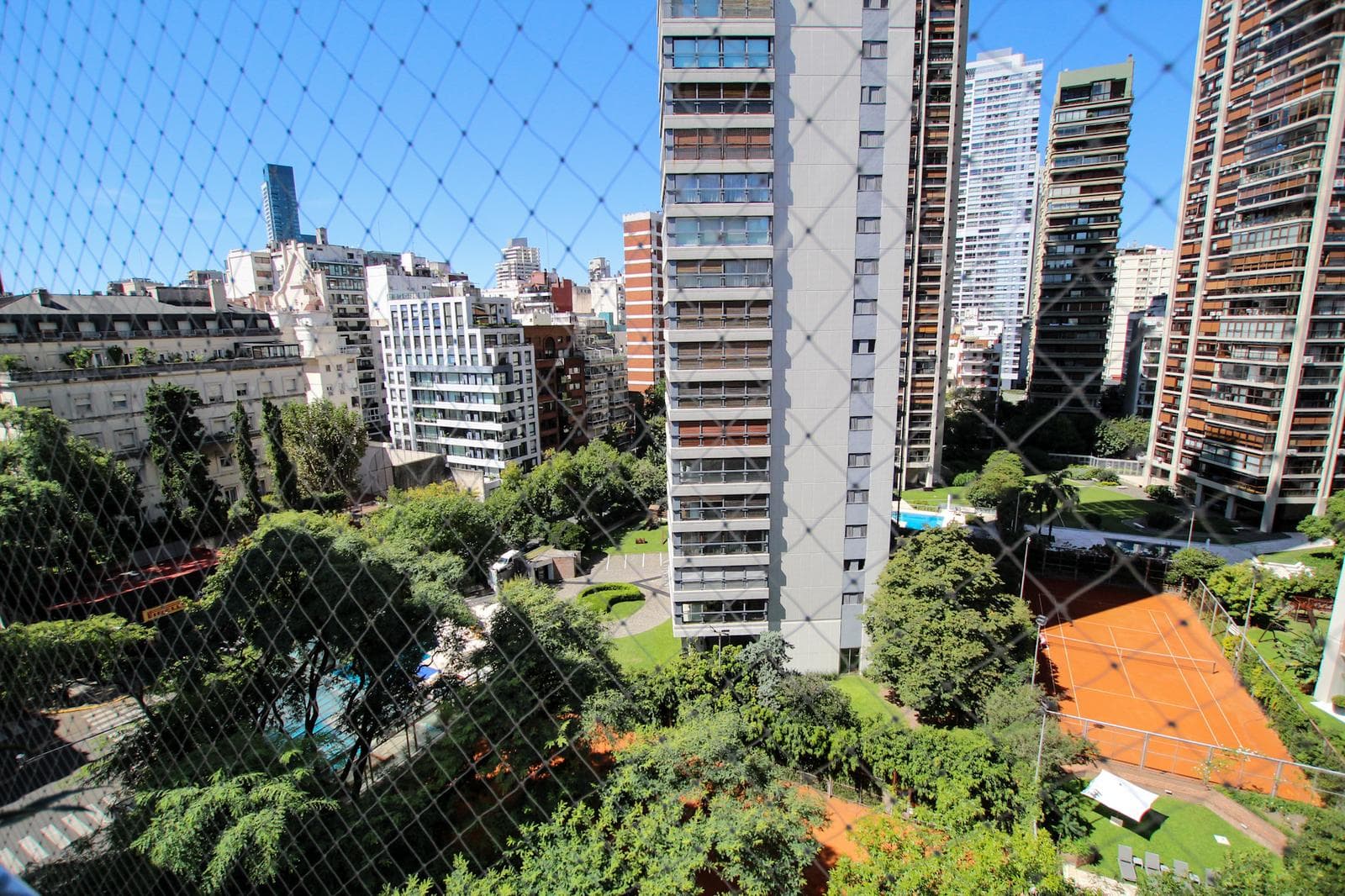 For Sale in Palermo Chico: 5-room apartment with staff quarters, parking spaces, and a storage room!