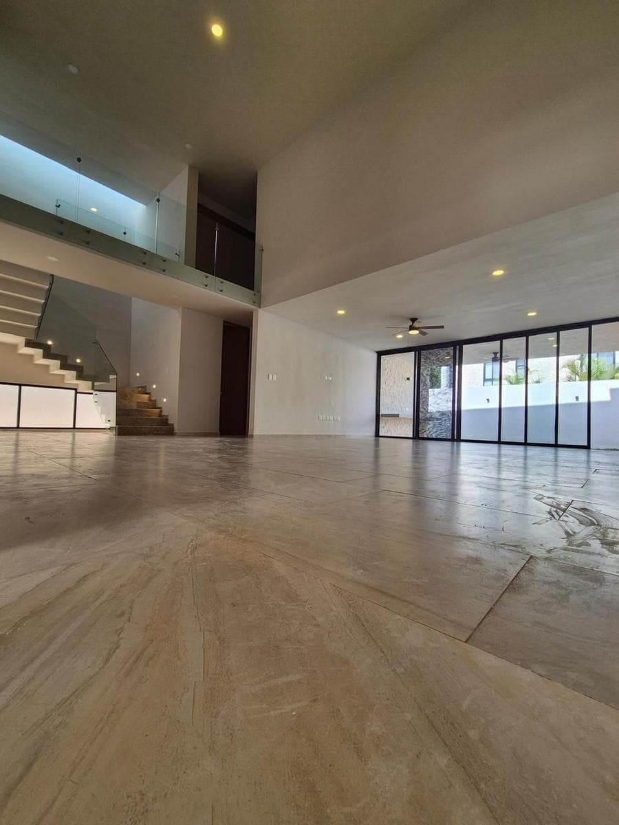 4-Bedroom House for Sale in the Nortemérida Gated Community
