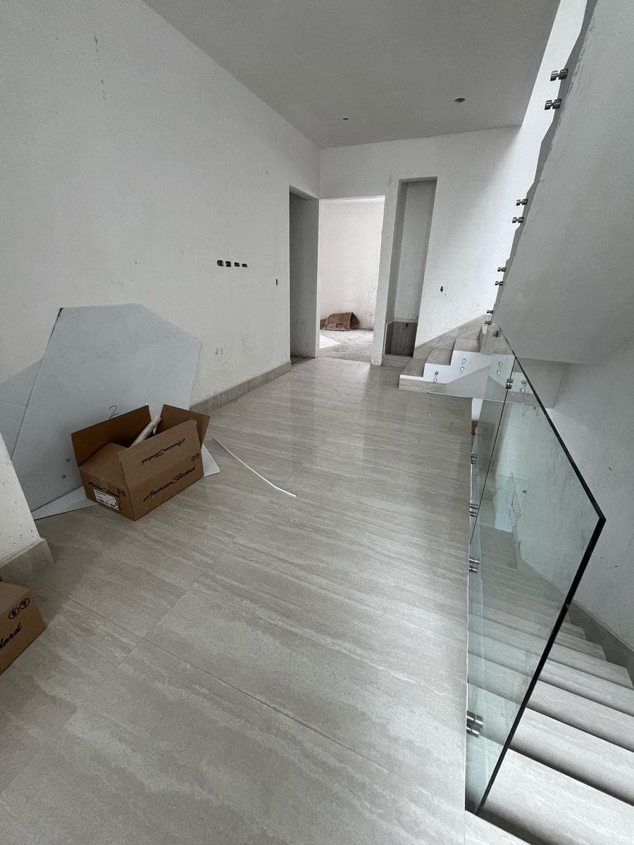 RECENTLY REMODELED HOUSE FOR SALE IN PEDREGAL DE LA SILLA, MONTERREY
