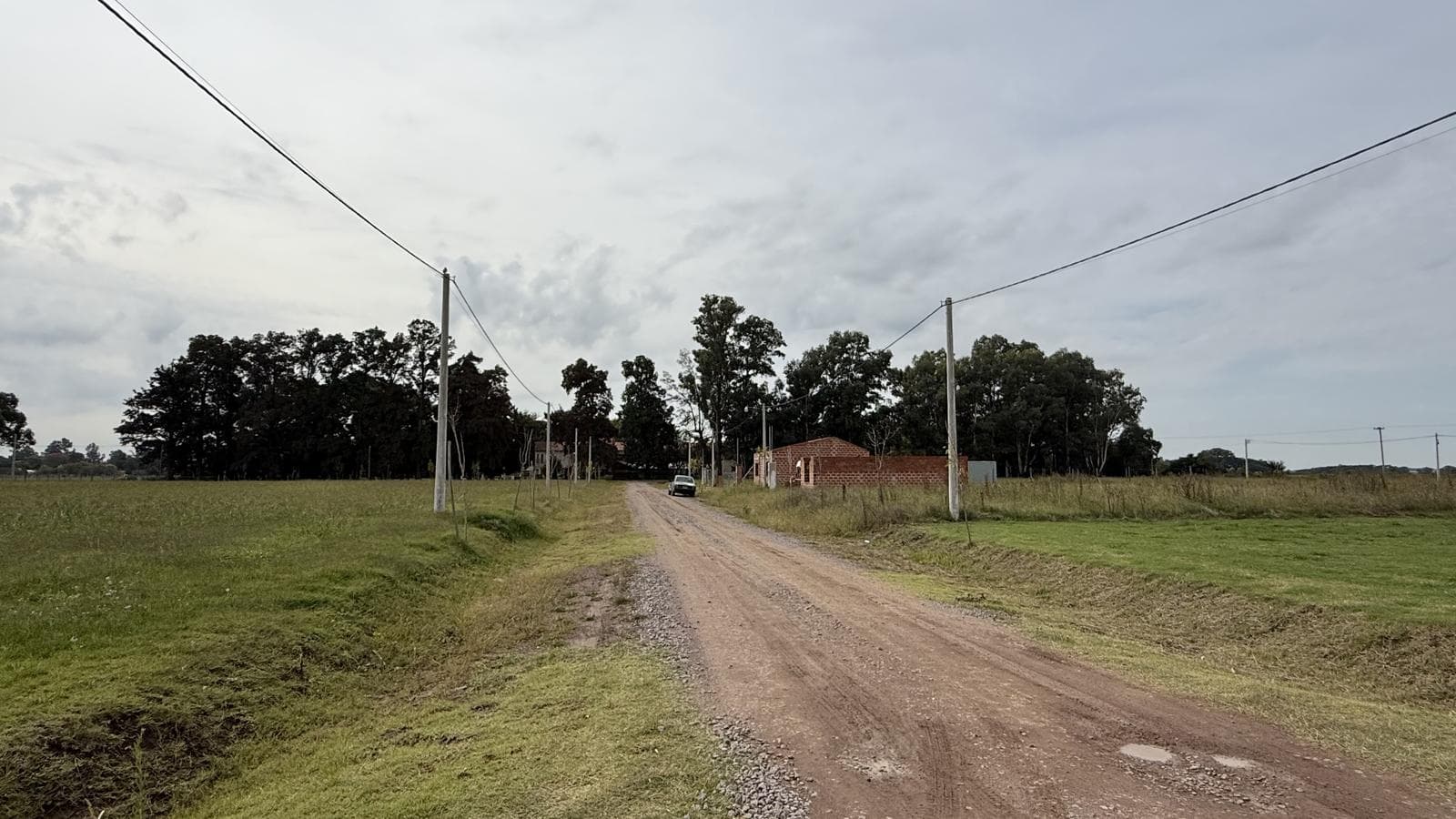 A wonderful 606-square-meter lot awaits you in the charming Villa Margarita development
