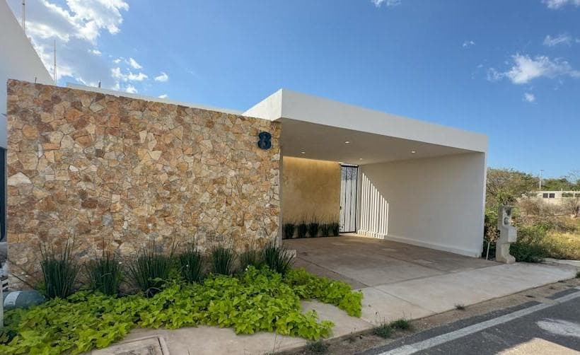 House for sale in Conkal, Yucatan