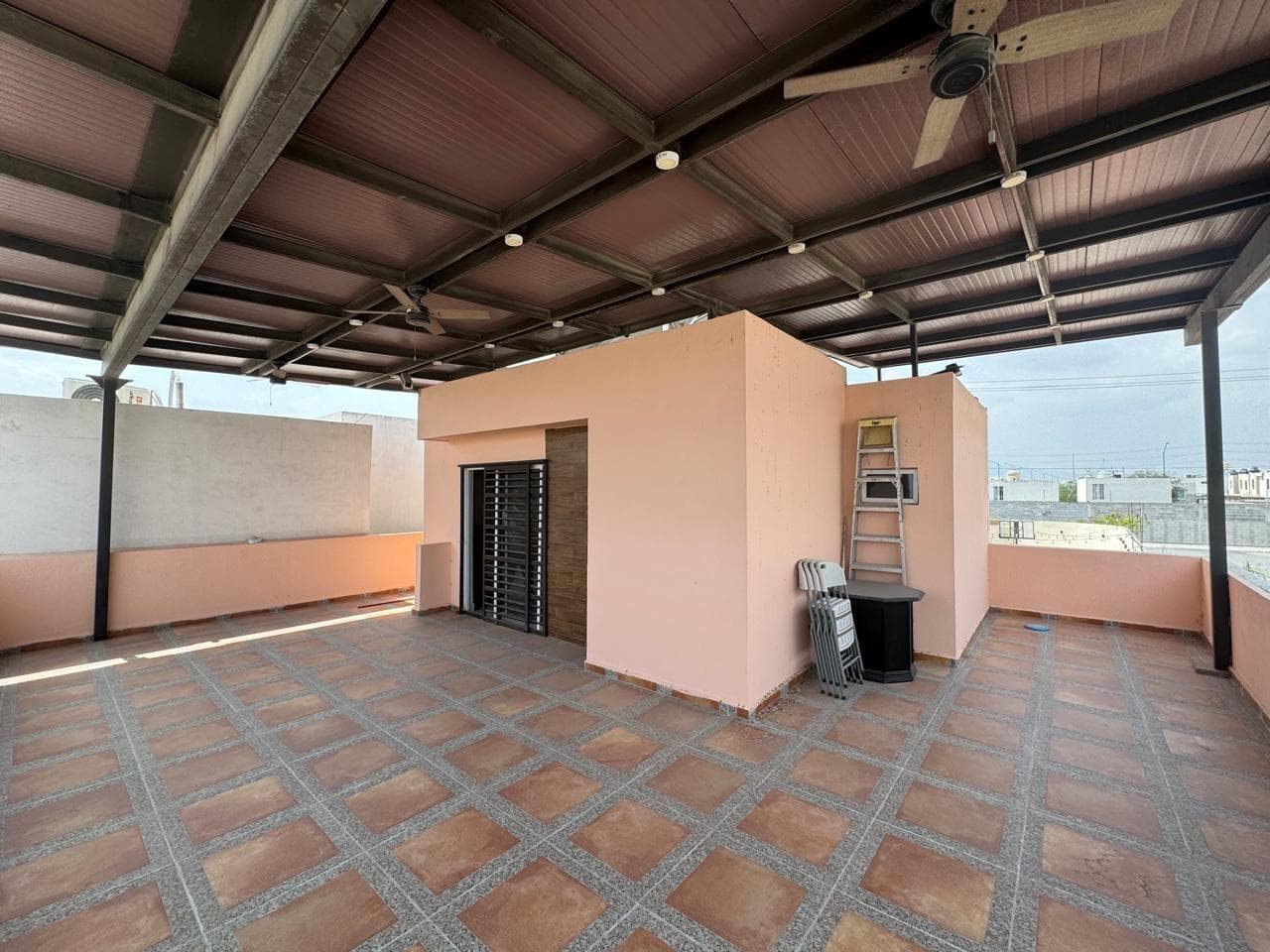 HOUSE FOR SALE PRIVATE SUBDIVISION, APODACA, NL