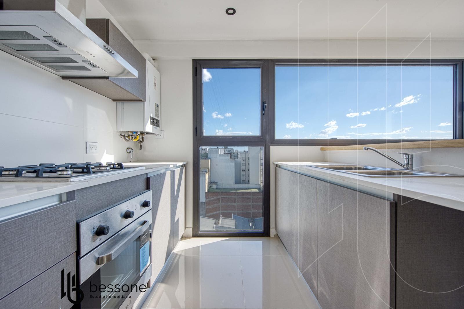 Apartment in Plaza Mitre