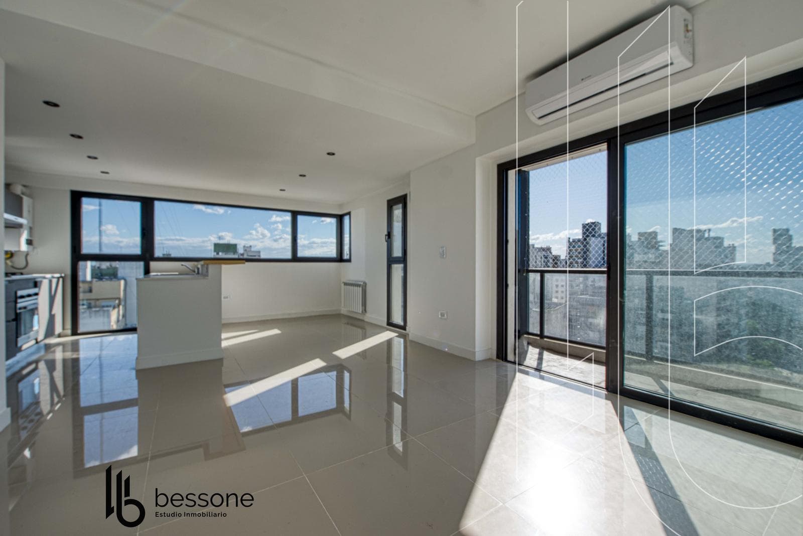 Apartment in Plaza Mitre