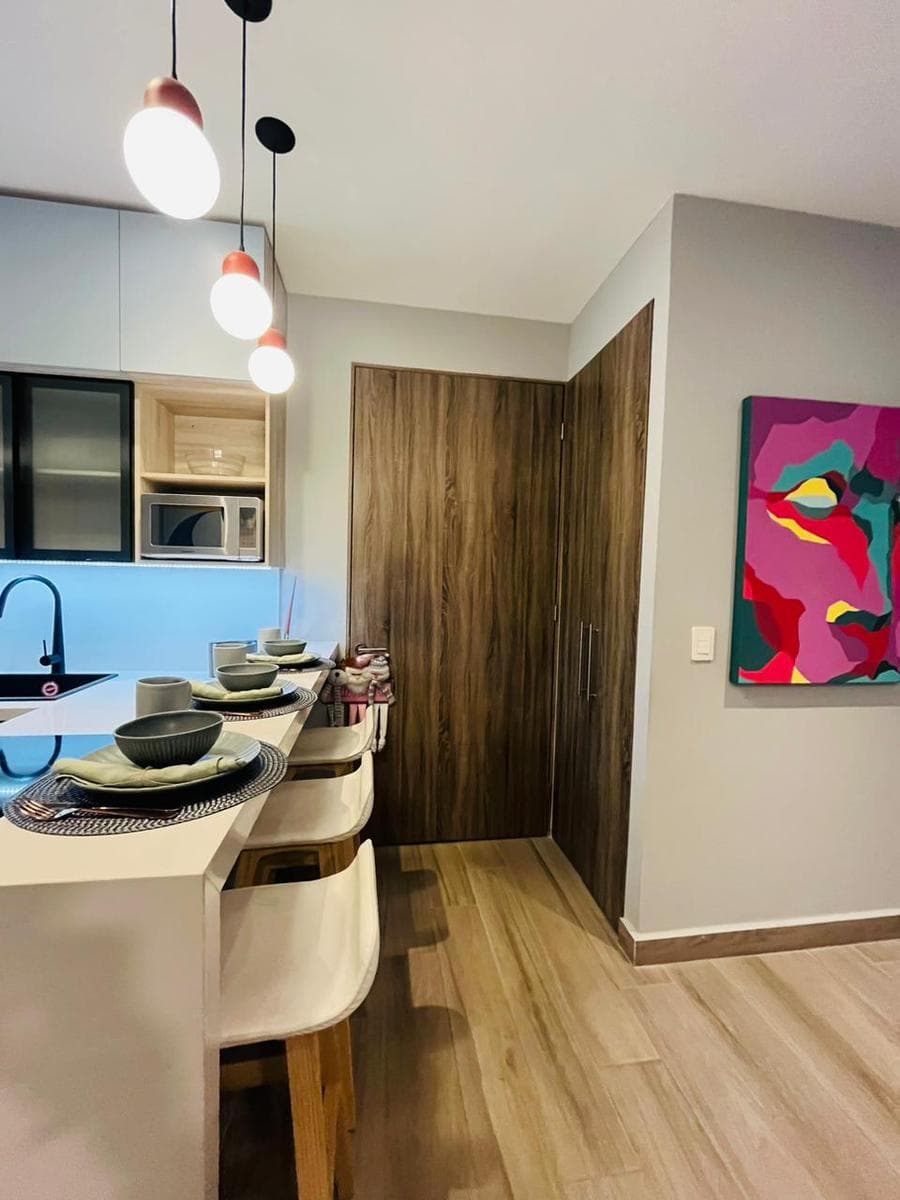PRE-SALE OF APARTMENTS IN THE NEIGHBORHOOD