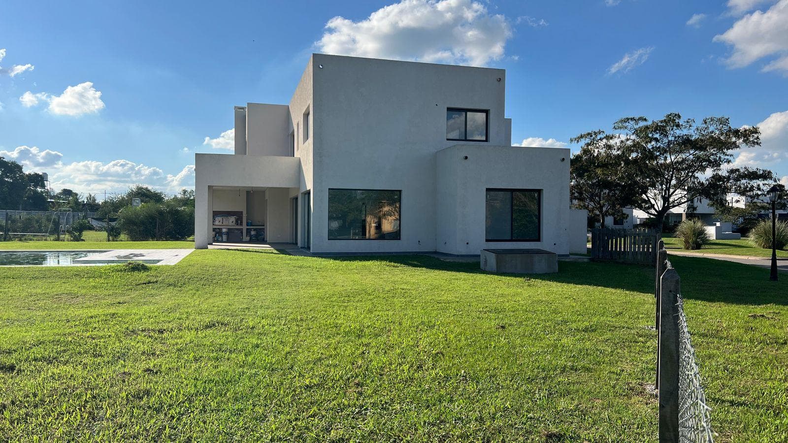 Brand-new house for sale in the San Matias gated community - Escobar