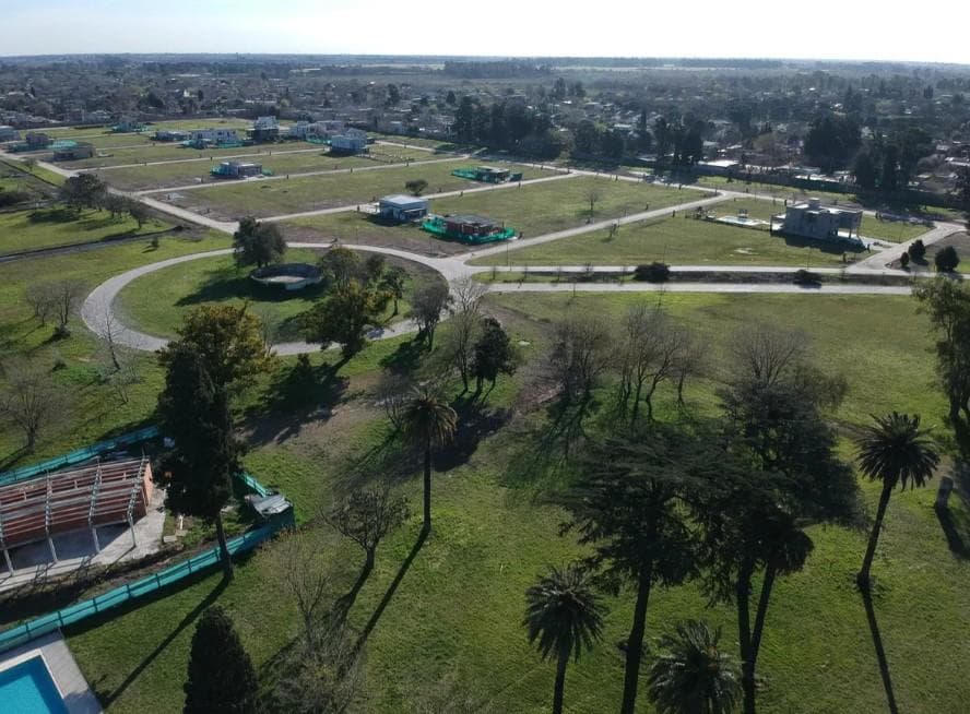 Land for Sale with Financing in the Saint Joseph Gated Community