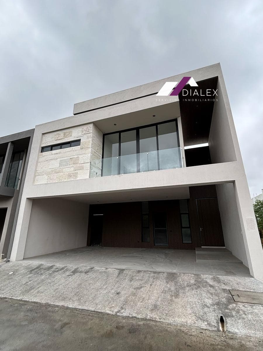 Amorada Residencial Subdivision - NATIONAL HIGHWAY - House FOR SALE in Santiago, 315 m²